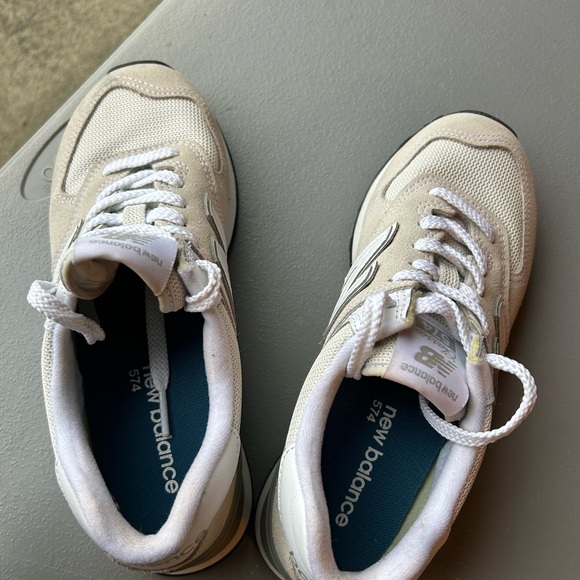 New Balance Cream and White Athletic Shoes - Picture 8 of 15